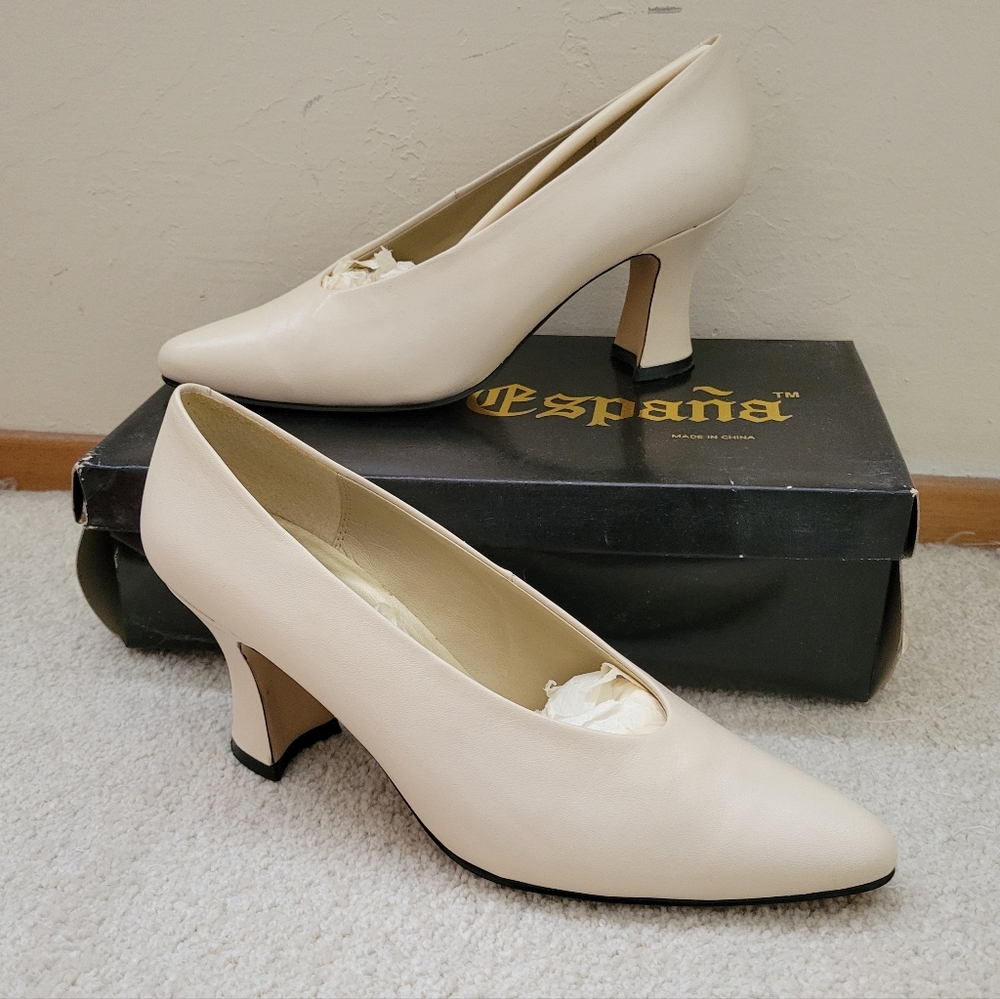 Cream Classic Low Heel Pumps for Women